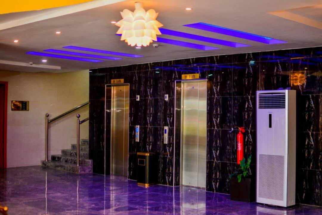Wetland Hotel Ughelli Ngoại thất bức ảnh